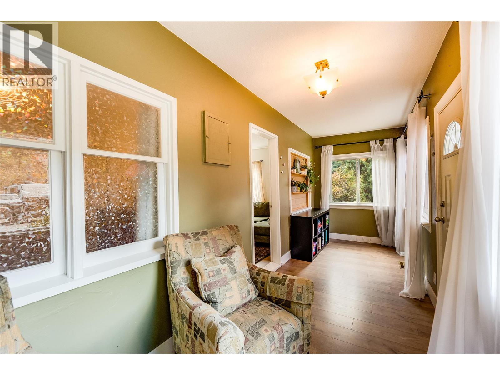 2829 5th Avenue, Castlegar