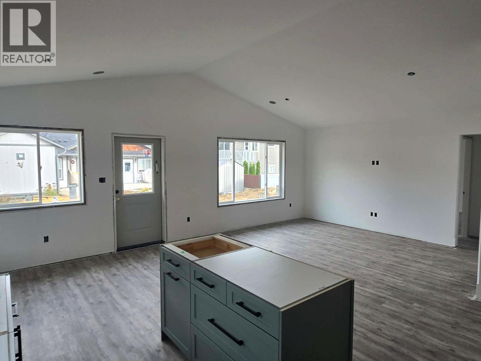 1537 Grandview Drive, Castlegar