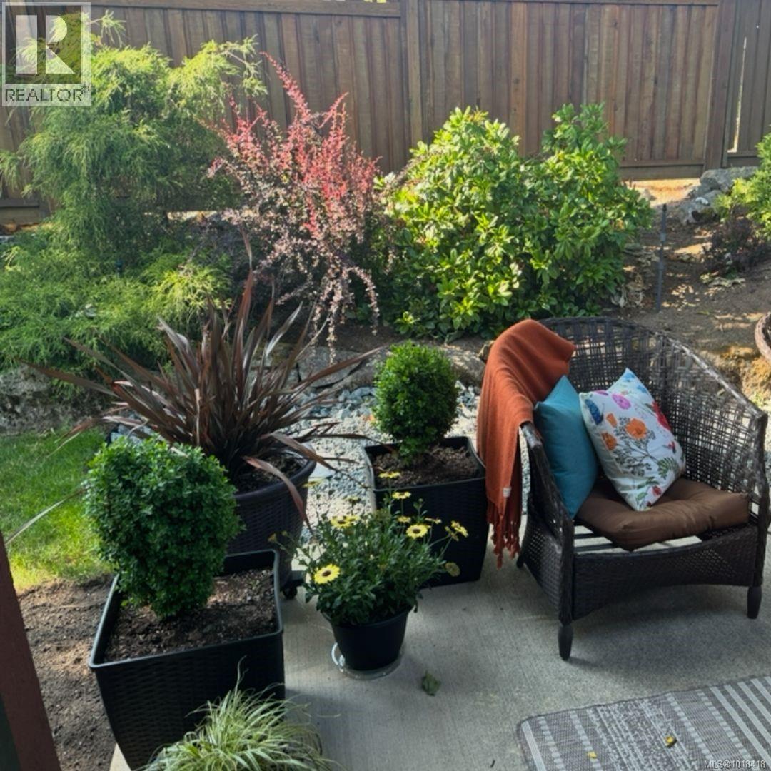 103 4921 Coral Way, Nanaimo