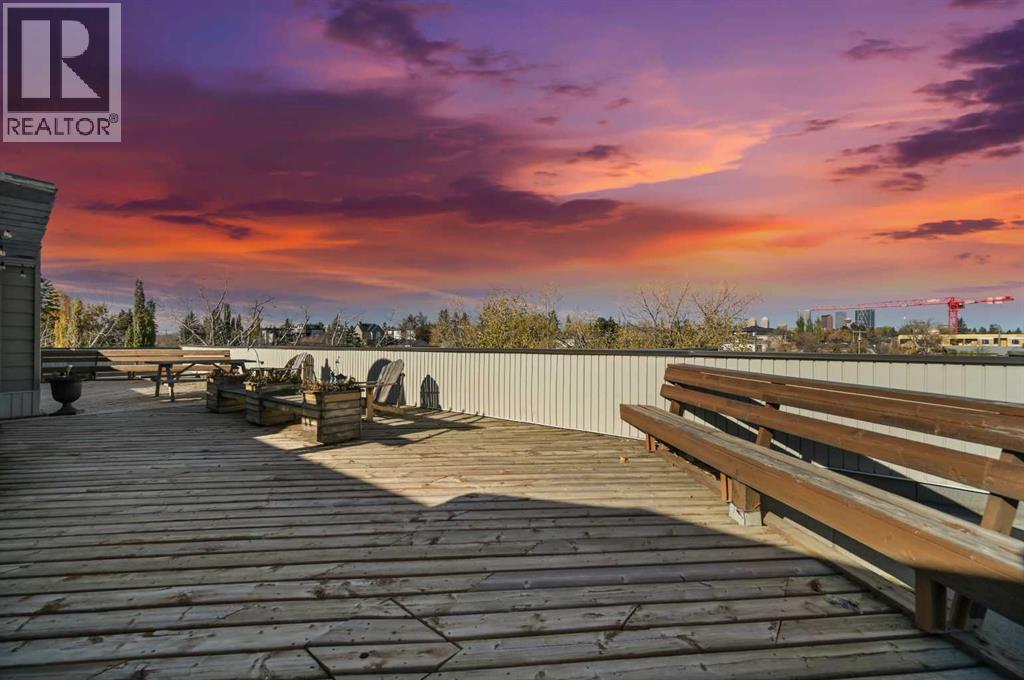 Single Family House for Sale in   A Avenue SW Parkhill Calgary 