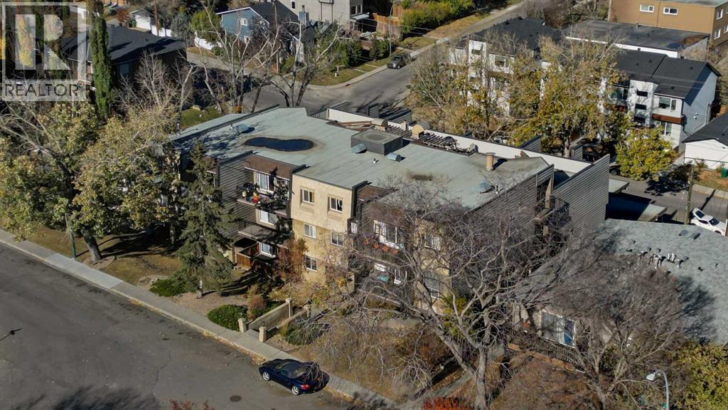 Single Family House for Sale in   A Avenue SW Parkhill Calgary 