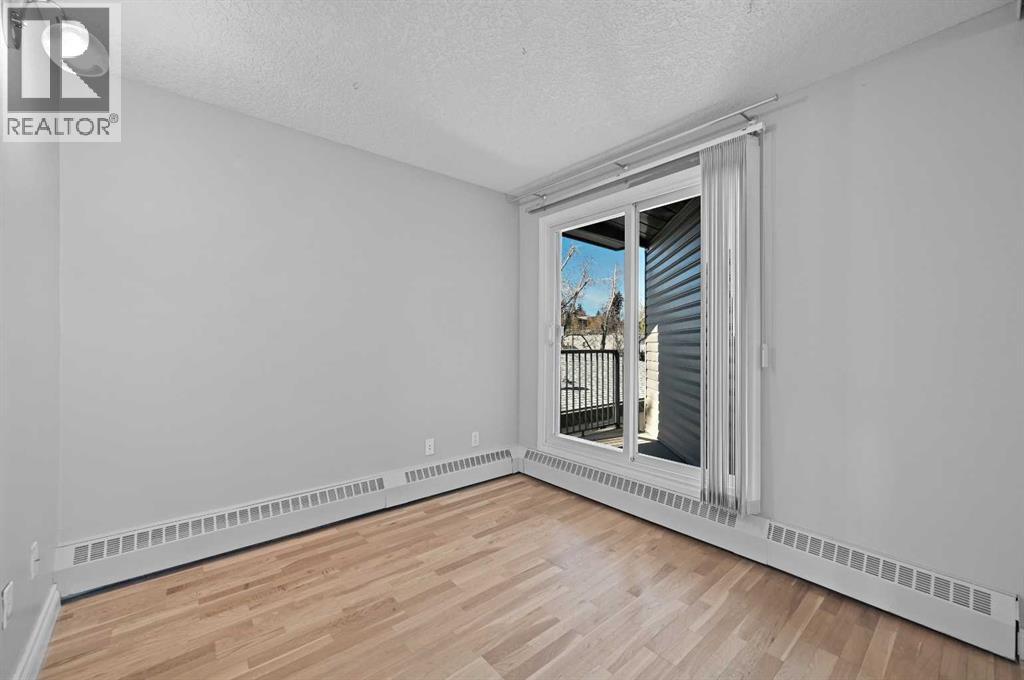 Single Family House for Sale in   A Avenue SW Parkhill Calgary 