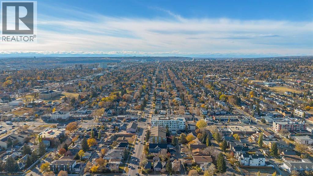 Single Family House for Sale in    Avenue NE Tuxedo Park Calgary 