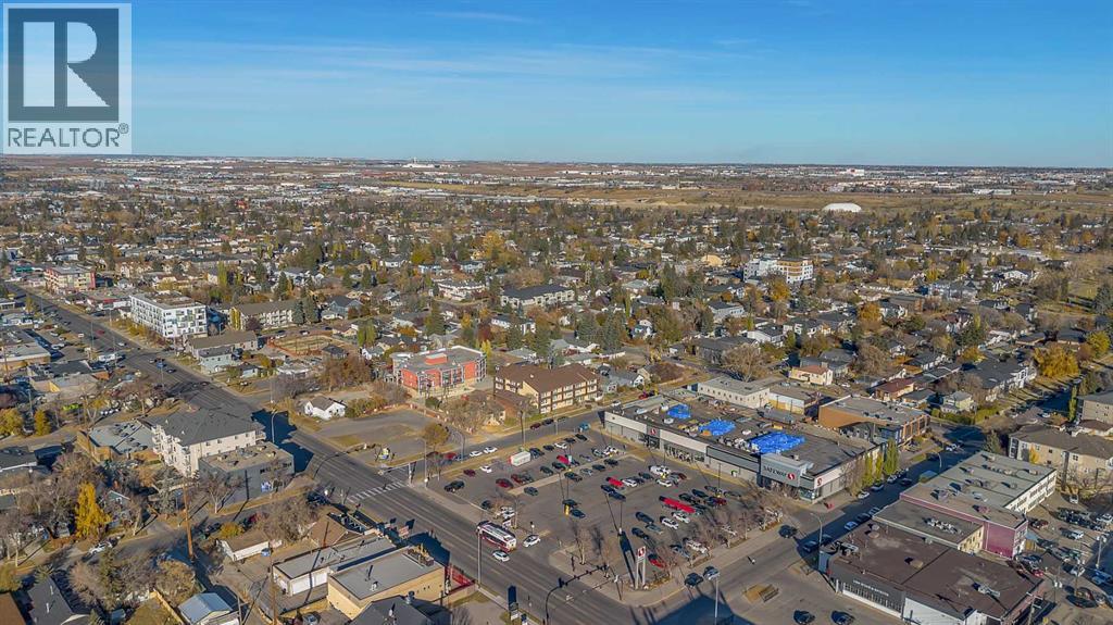 Single Family House for Sale in    Avenue NE Tuxedo Park Calgary 