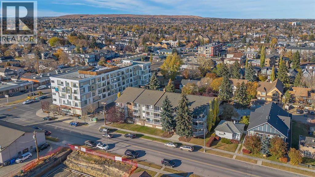 Single Family House for Sale in    Avenue NE Tuxedo Park Calgary 