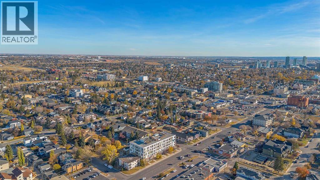 Single Family House for Sale in    Avenue NE Tuxedo Park Calgary 