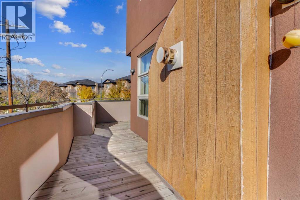 Single Family House for Sale in   Avenue NW Montgomery Calgary 