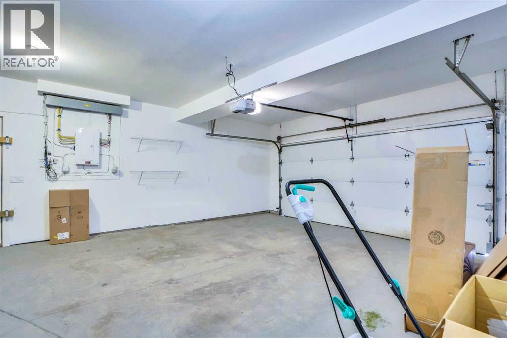 Single Family House for Sale in   Avenue NW Montgomery Calgary 