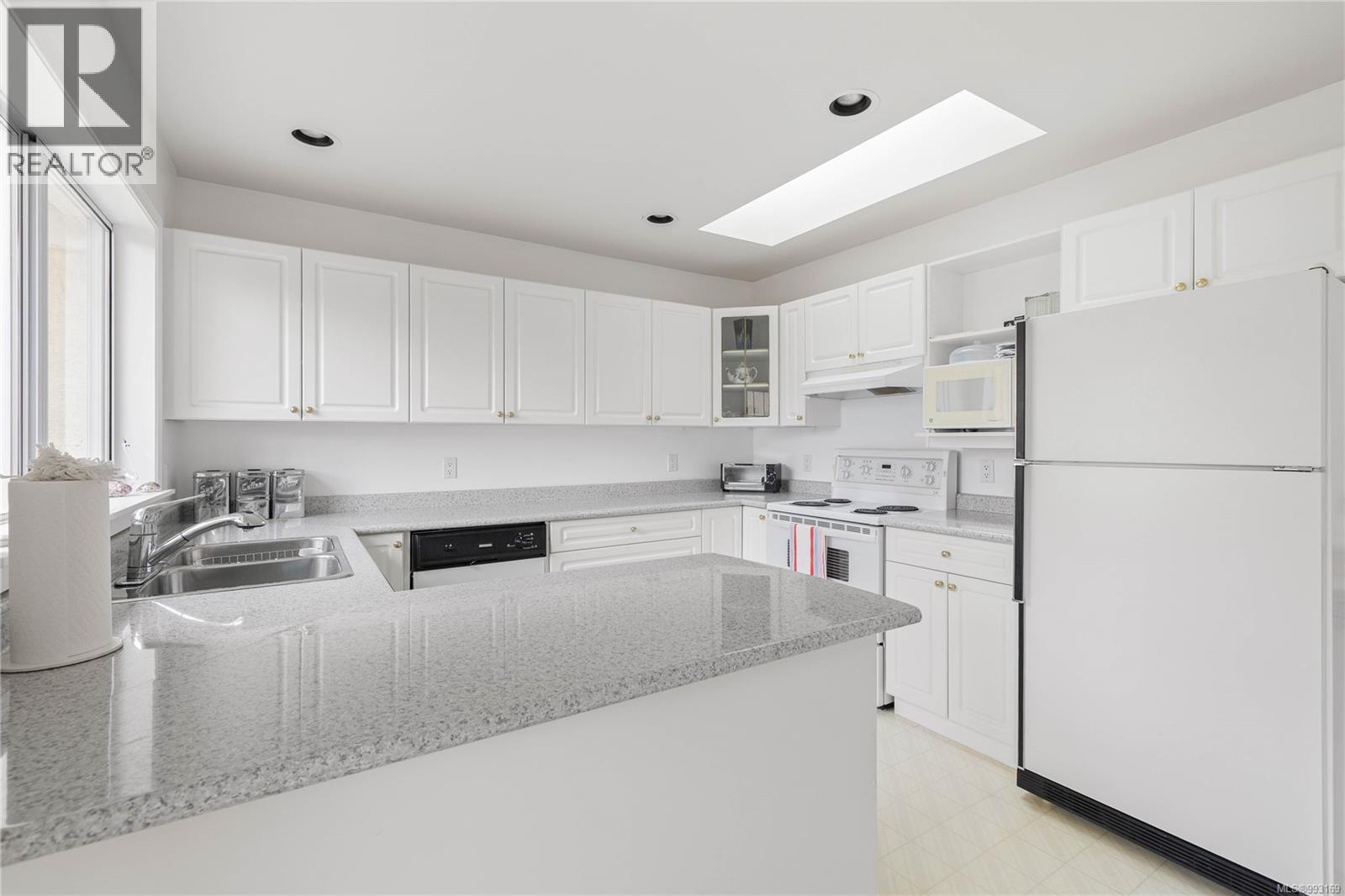 32 258 Lower Ganges Road, Salt Spring