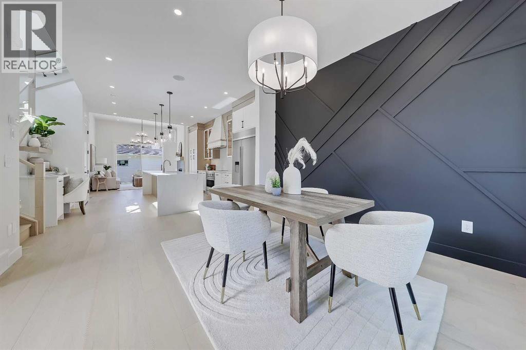 Single Family House for Sale in   Street NW Parkdale Calgary 