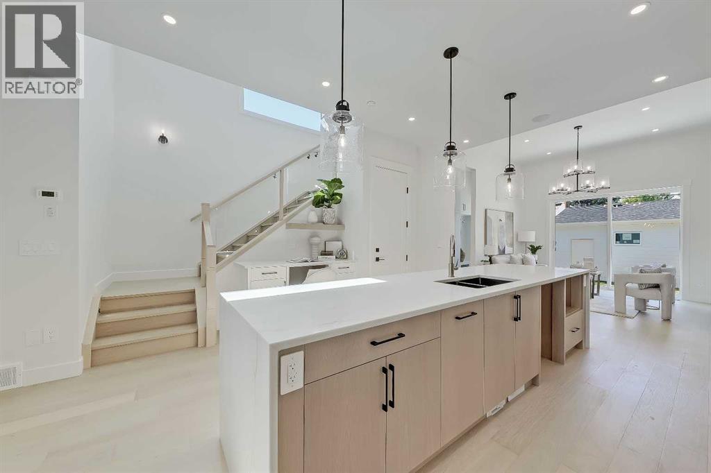 Single Family House for Sale in   Street NW Parkdale Calgary 