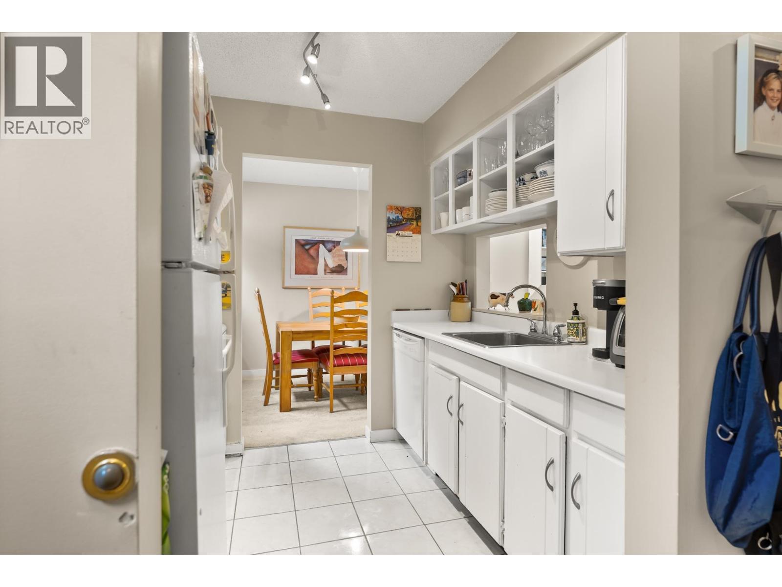 #218-11791 KING Road, Richmond