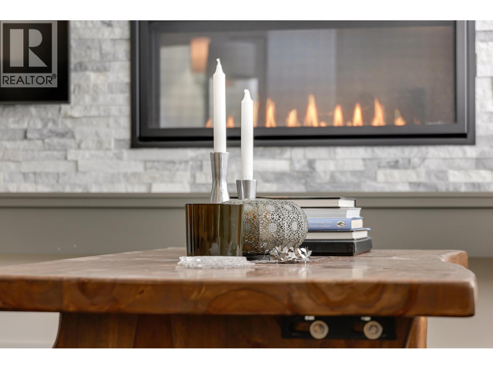 1706 SPARROW WAY, Squamish