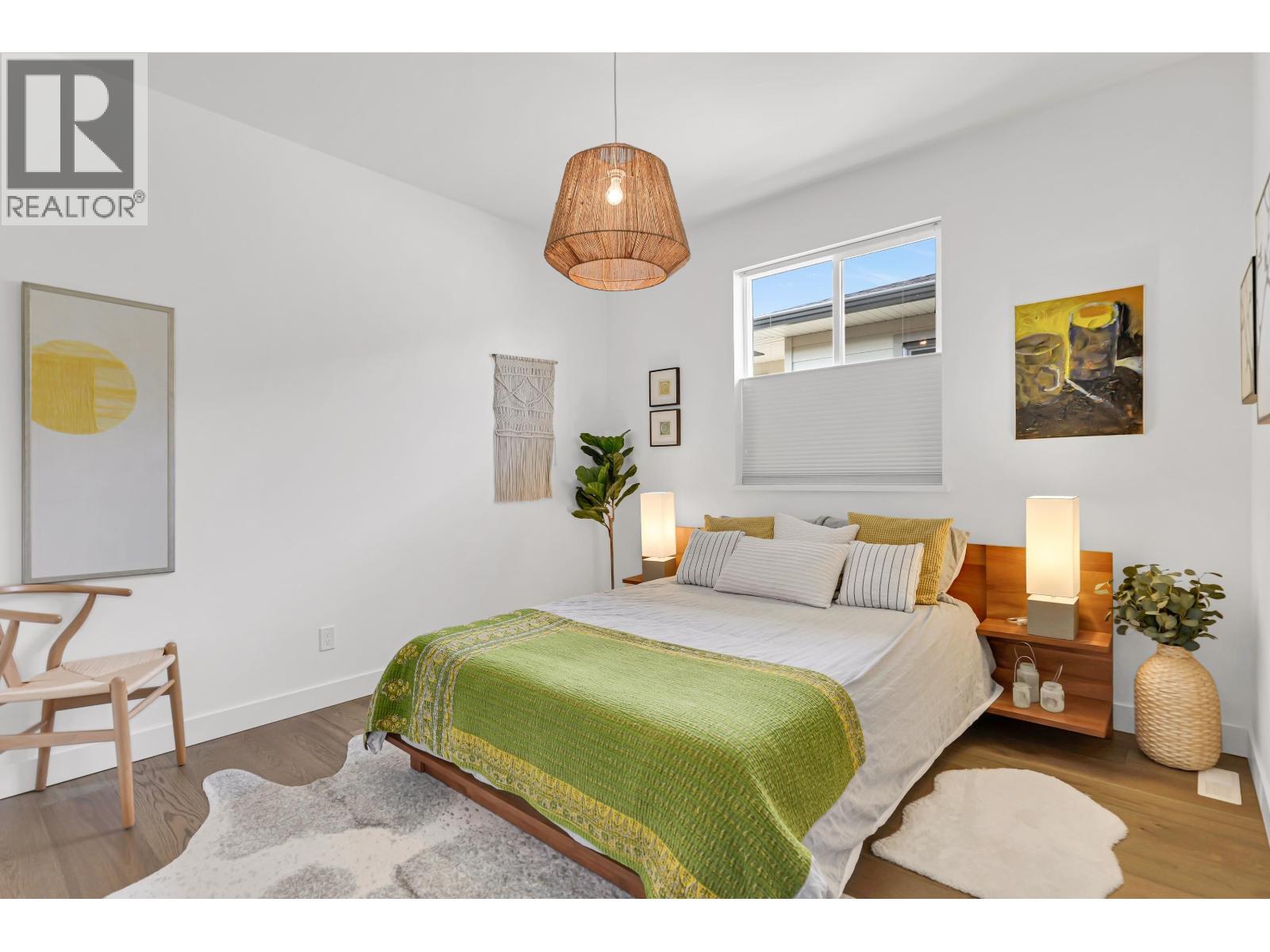 1706 SPARROW WAY, Squamish