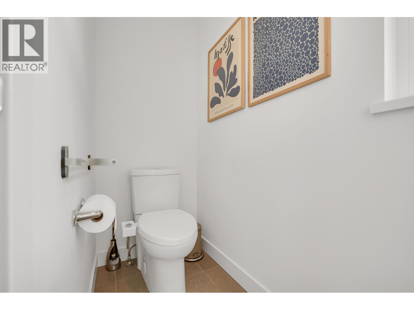 1706 SPARROW WAY, Squamish