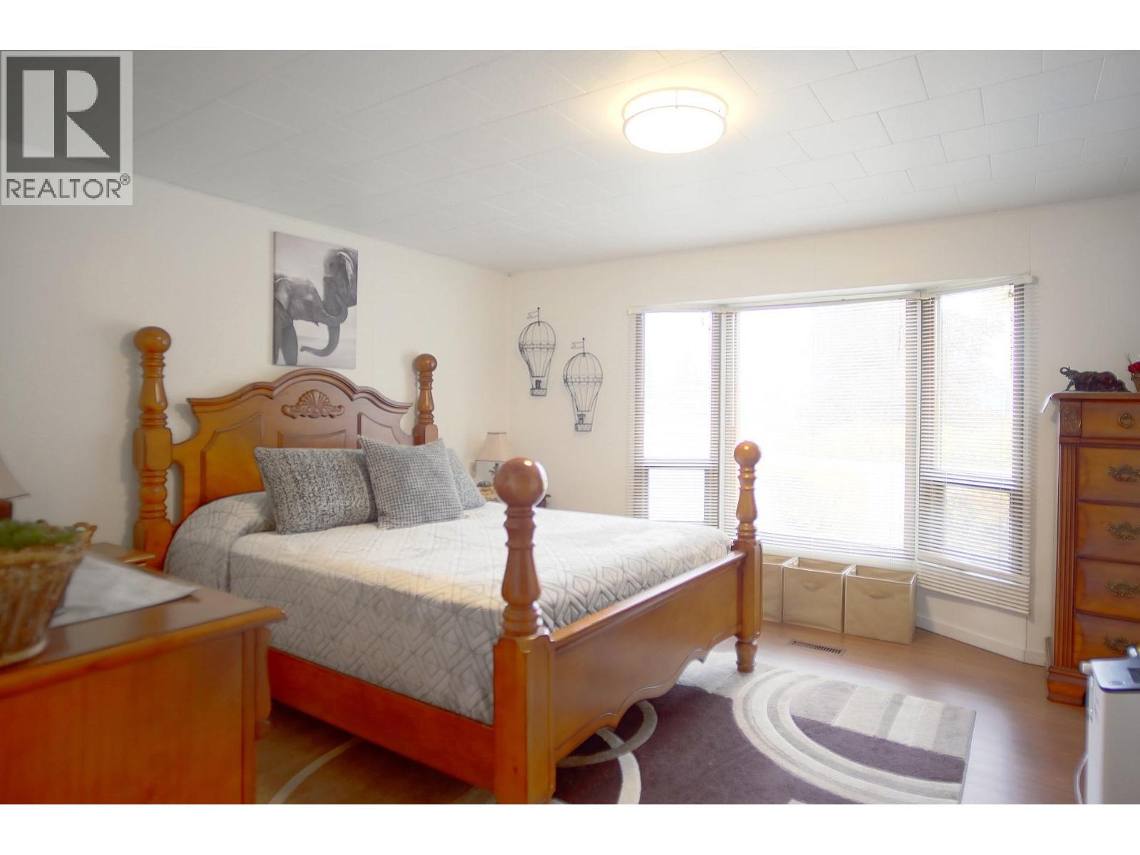 1 1361 30 Street Southeast, Salmon Arm