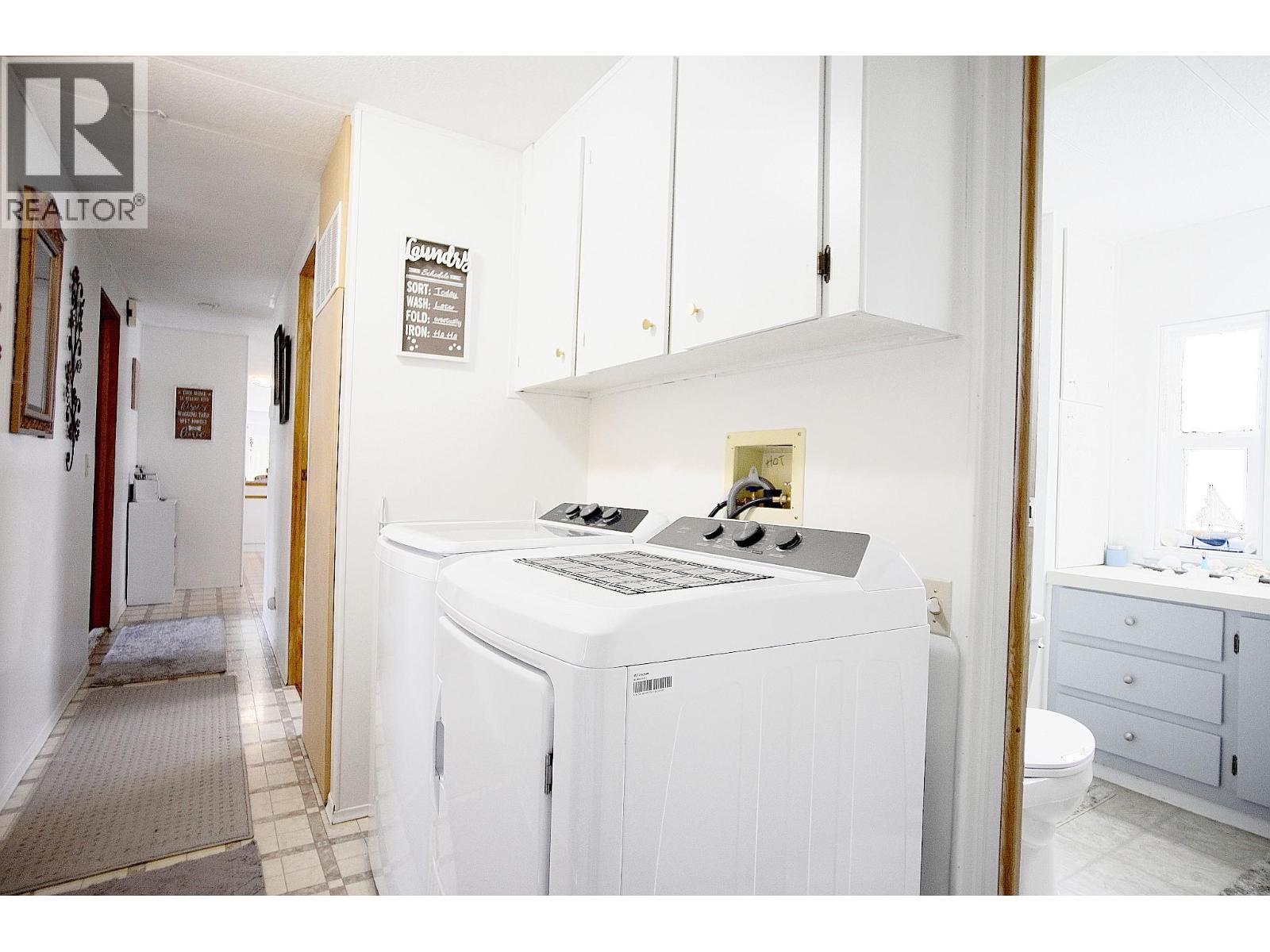 1 1361 30 Street Southeast, Salmon Arm