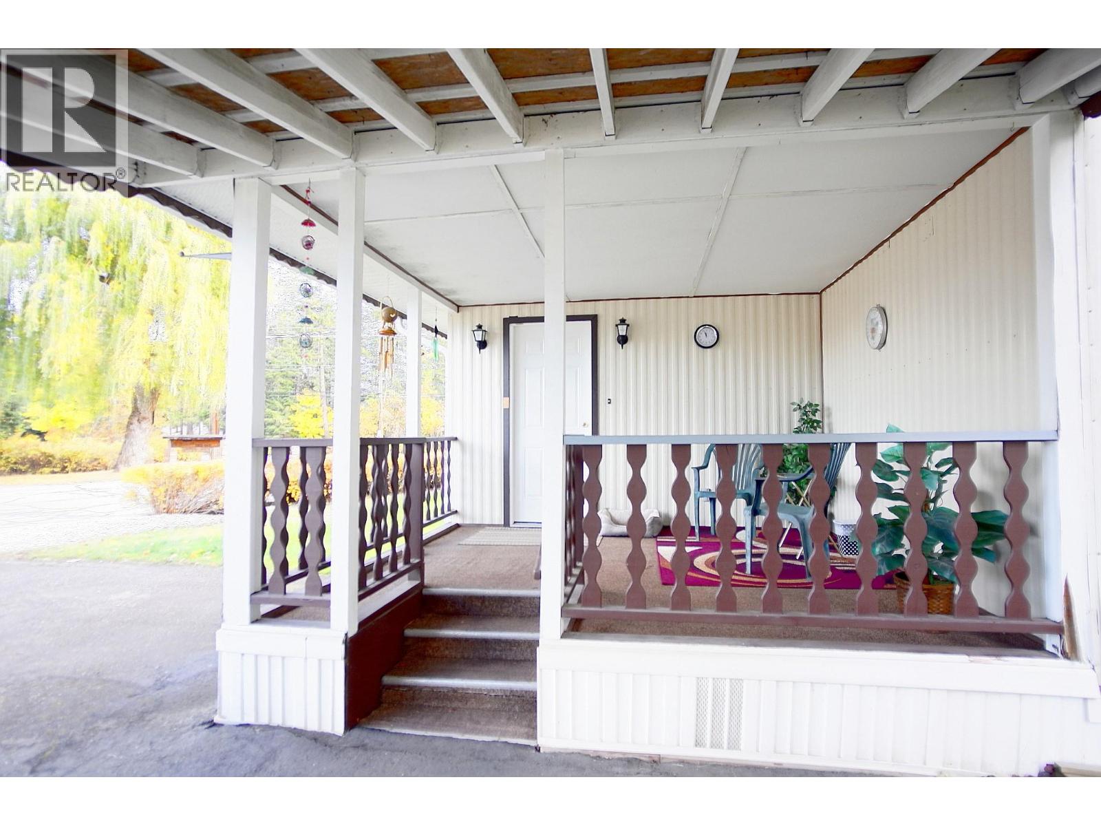 1 1361 30 Street Southeast, Salmon Arm