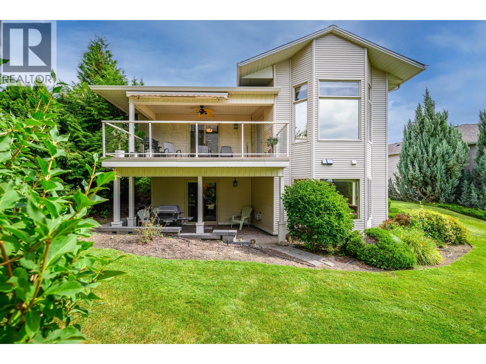 2 2100 Boucherie Road, West Kelowna