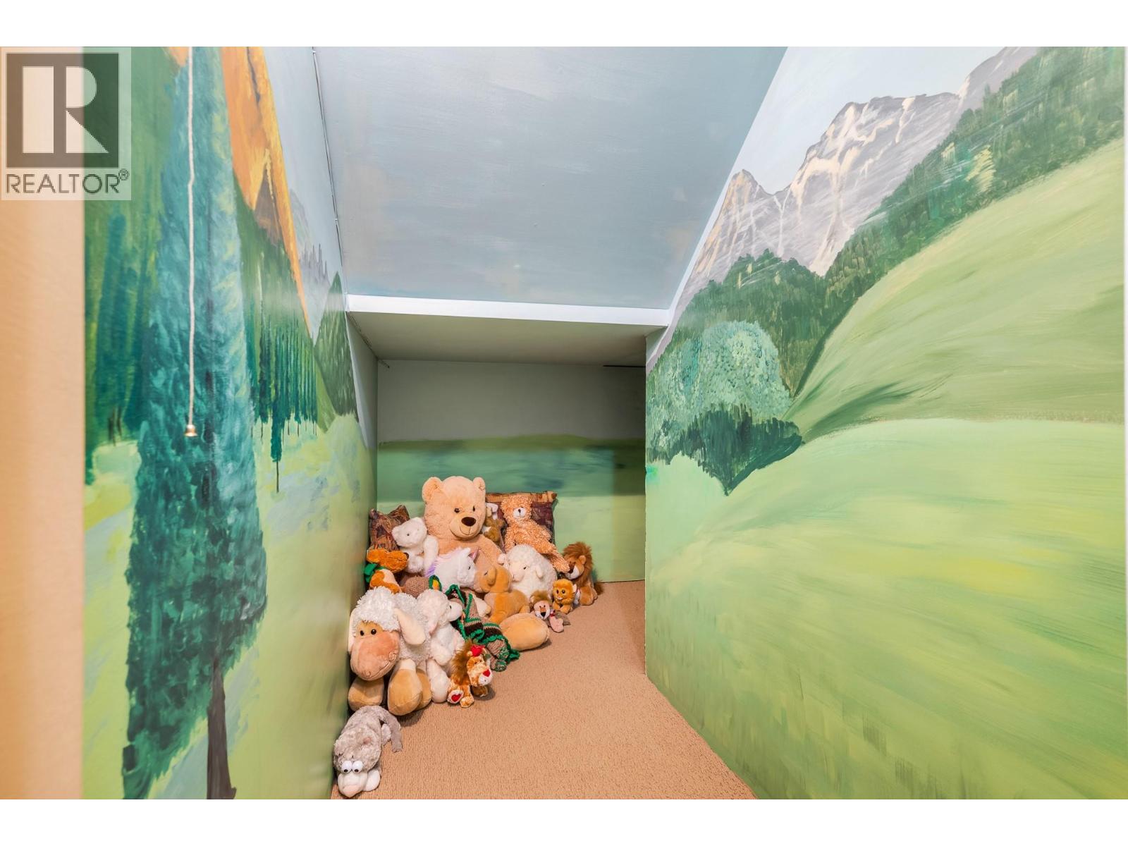 2 2100 Boucherie Road, West Kelowna