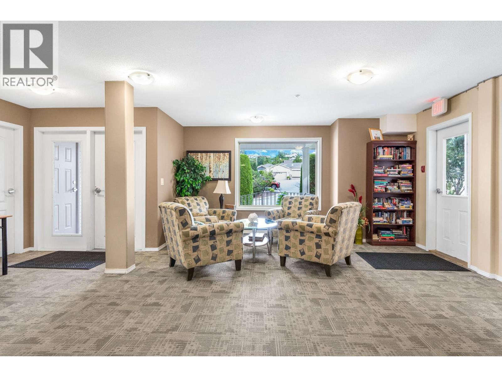 2 2100 Boucherie Road, West Kelowna