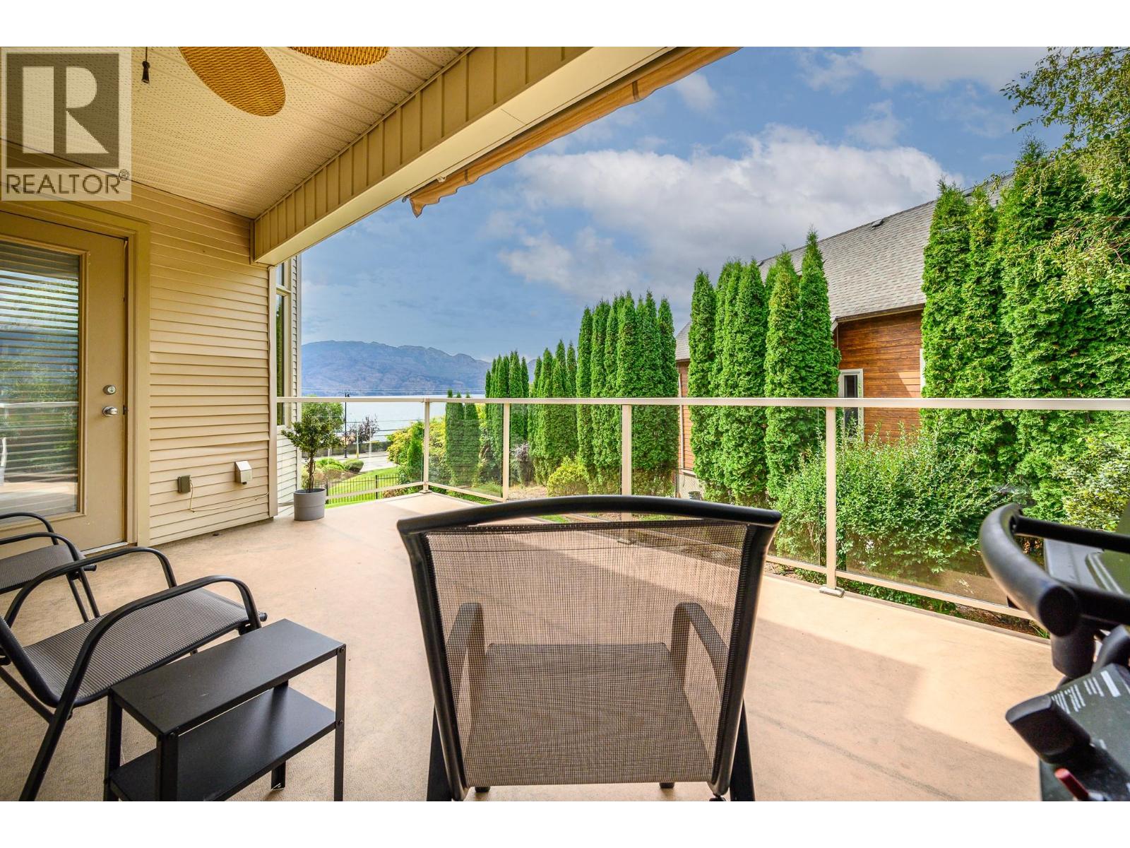 2 2100 Boucherie Road, West Kelowna