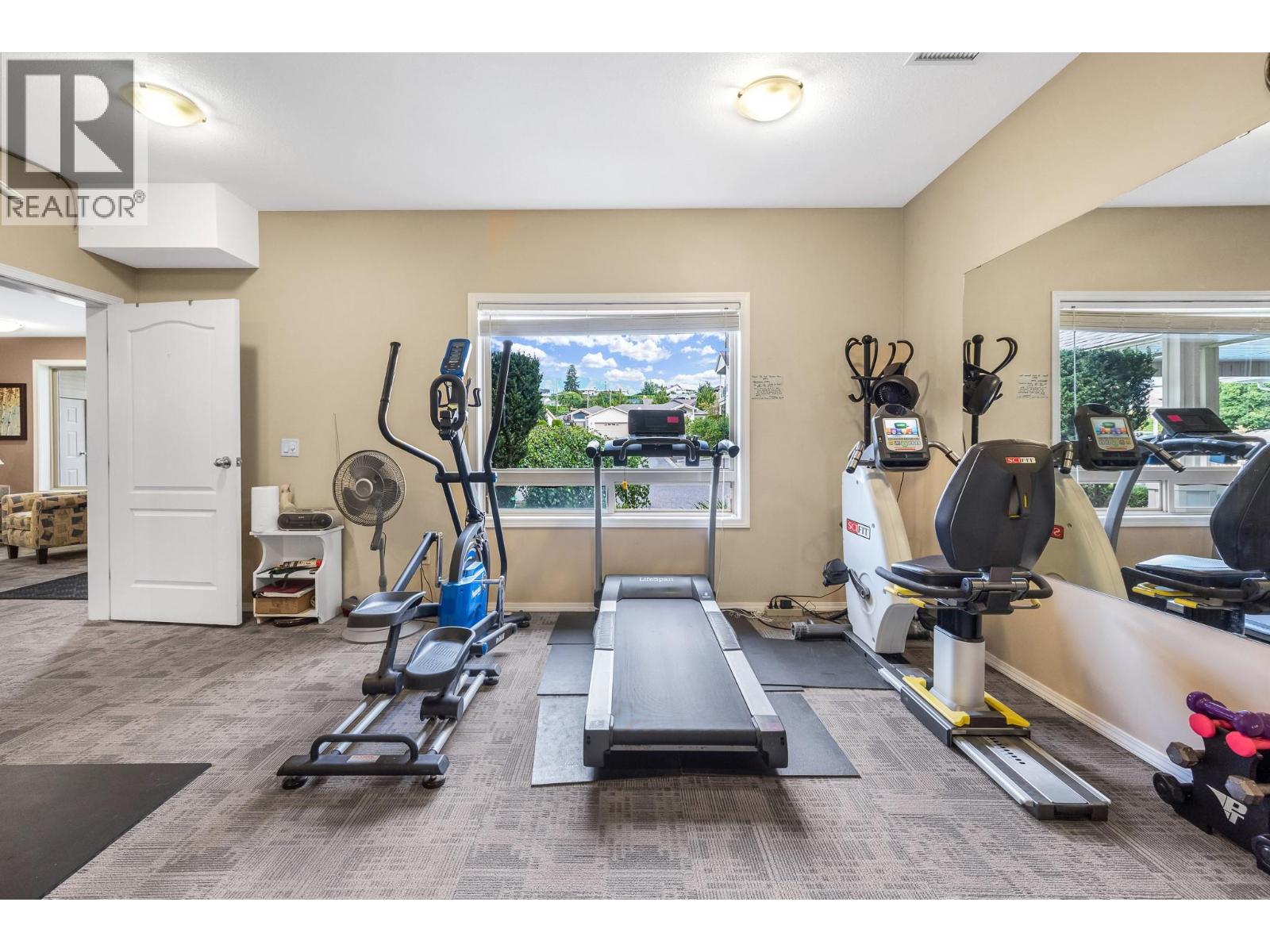 2 2100 Boucherie Road, West Kelowna