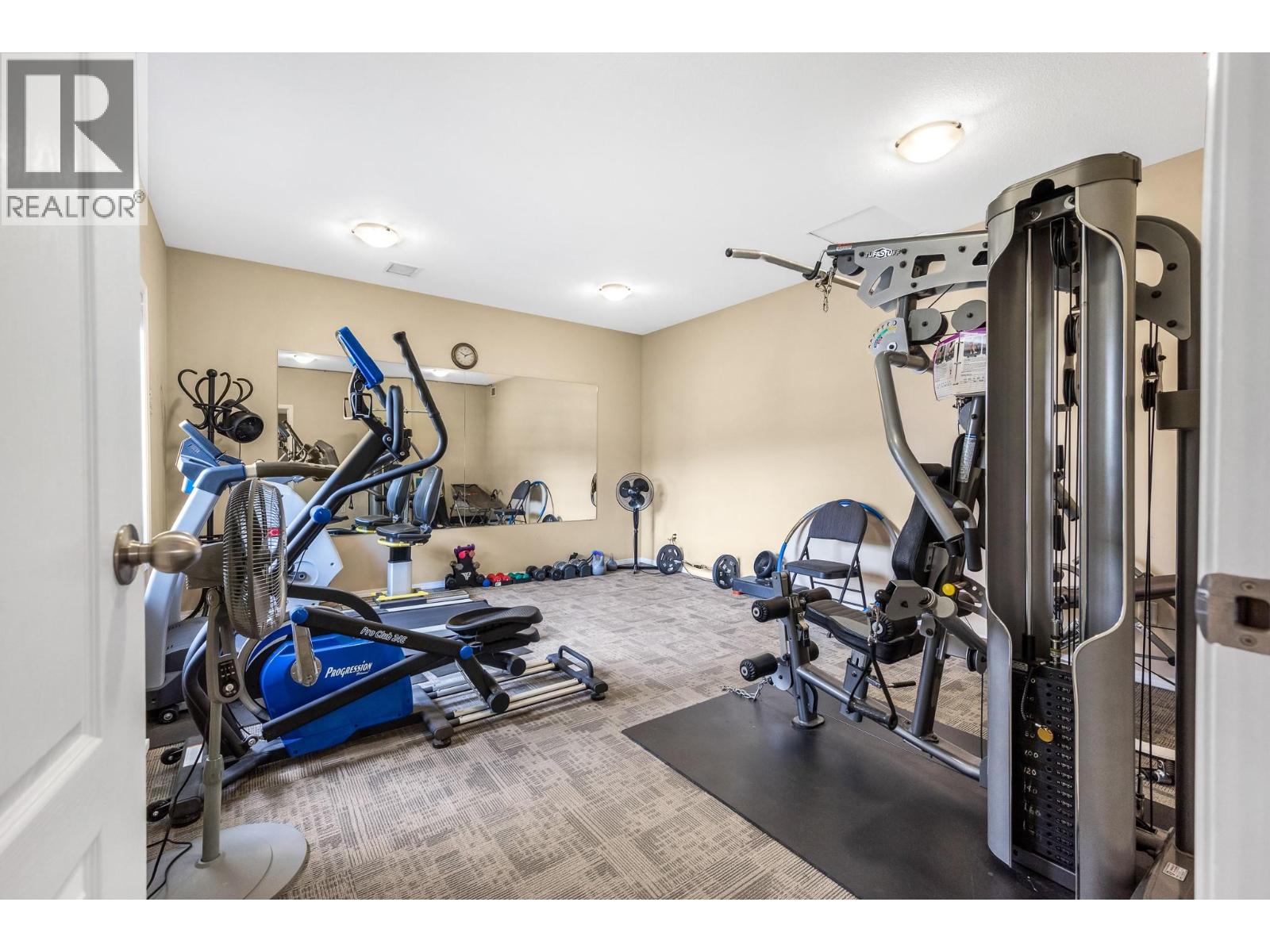 2 2100 Boucherie Road, West Kelowna