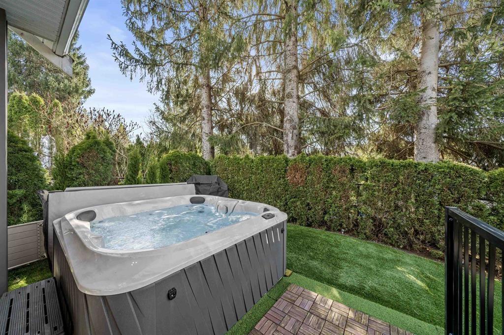 12 46808 HUDSON ROAD, Promontory, Chilliwack