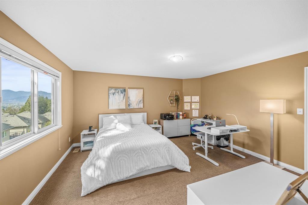 12 46808 HUDSON ROAD, Promontory, Chilliwack