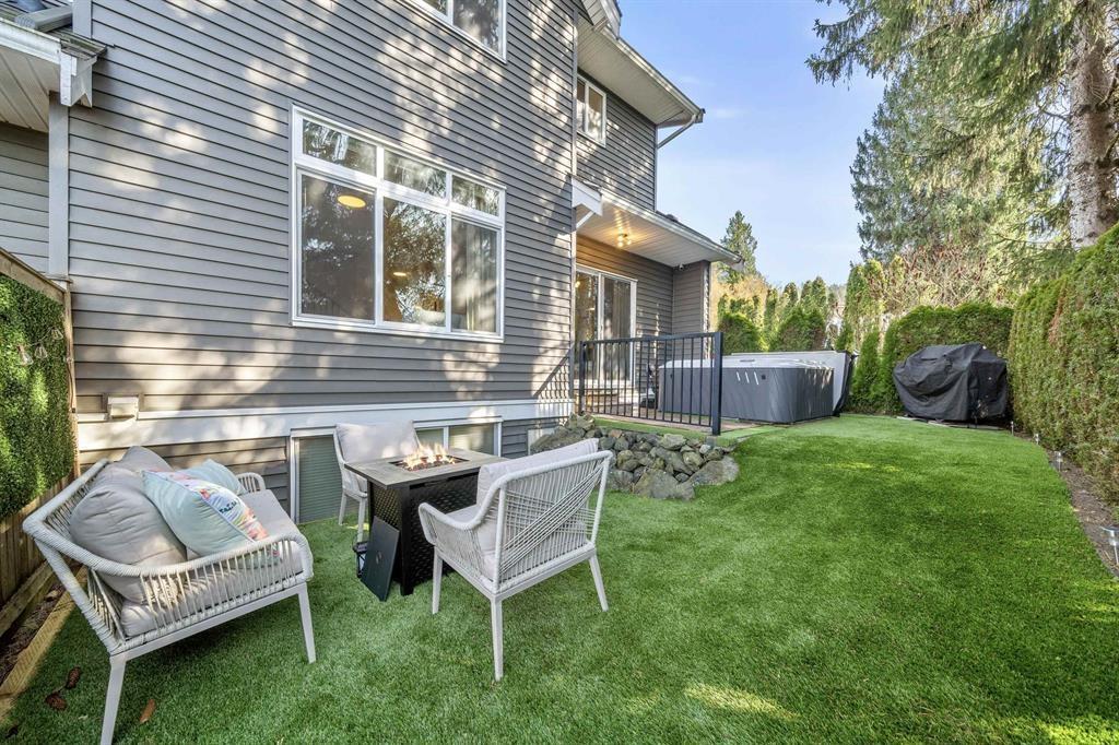 12 46808 HUDSON ROAD, Promontory, Chilliwack