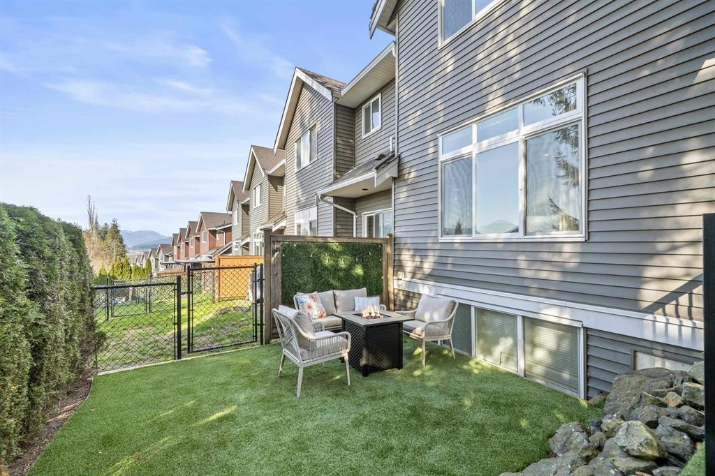 12 46808 HUDSON ROAD, Promontory, Chilliwack