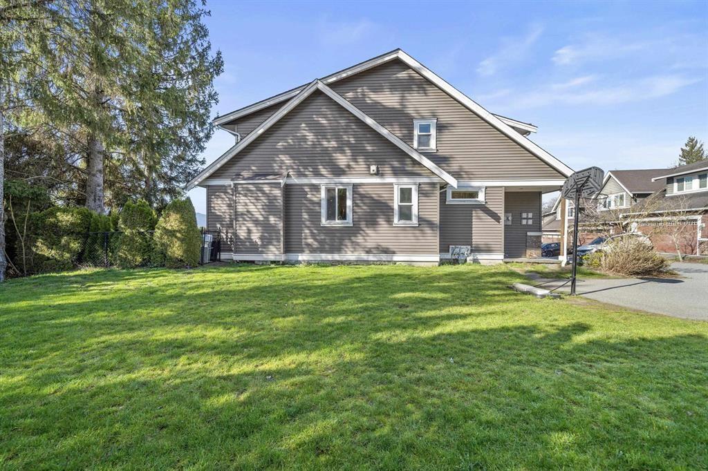 12 46808 HUDSON ROAD, Promontory, Chilliwack