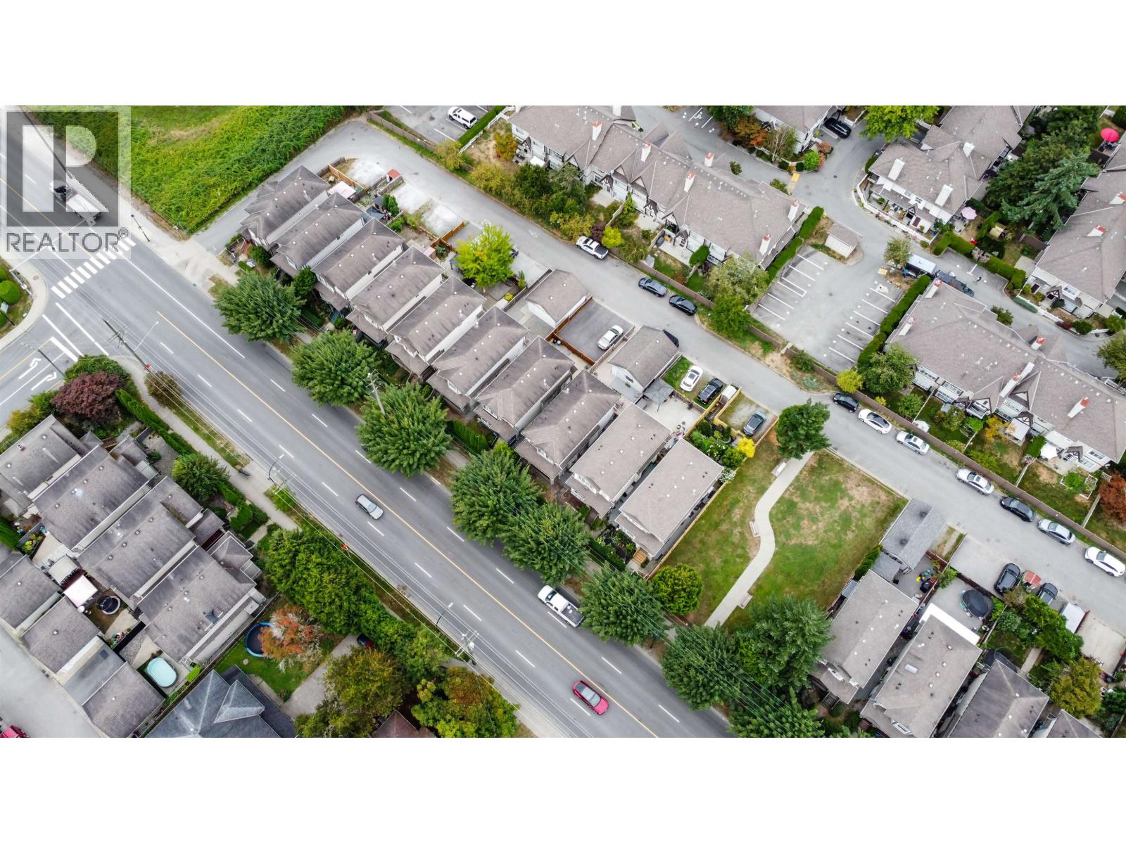 23635 DEWDNEY TRUNK ROAD, Maple Ridge