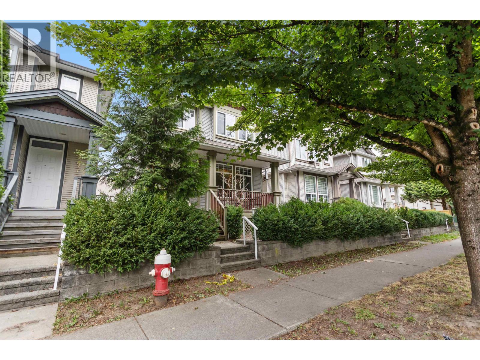 23635 DEWDNEY TRUNK ROAD, Maple Ridge