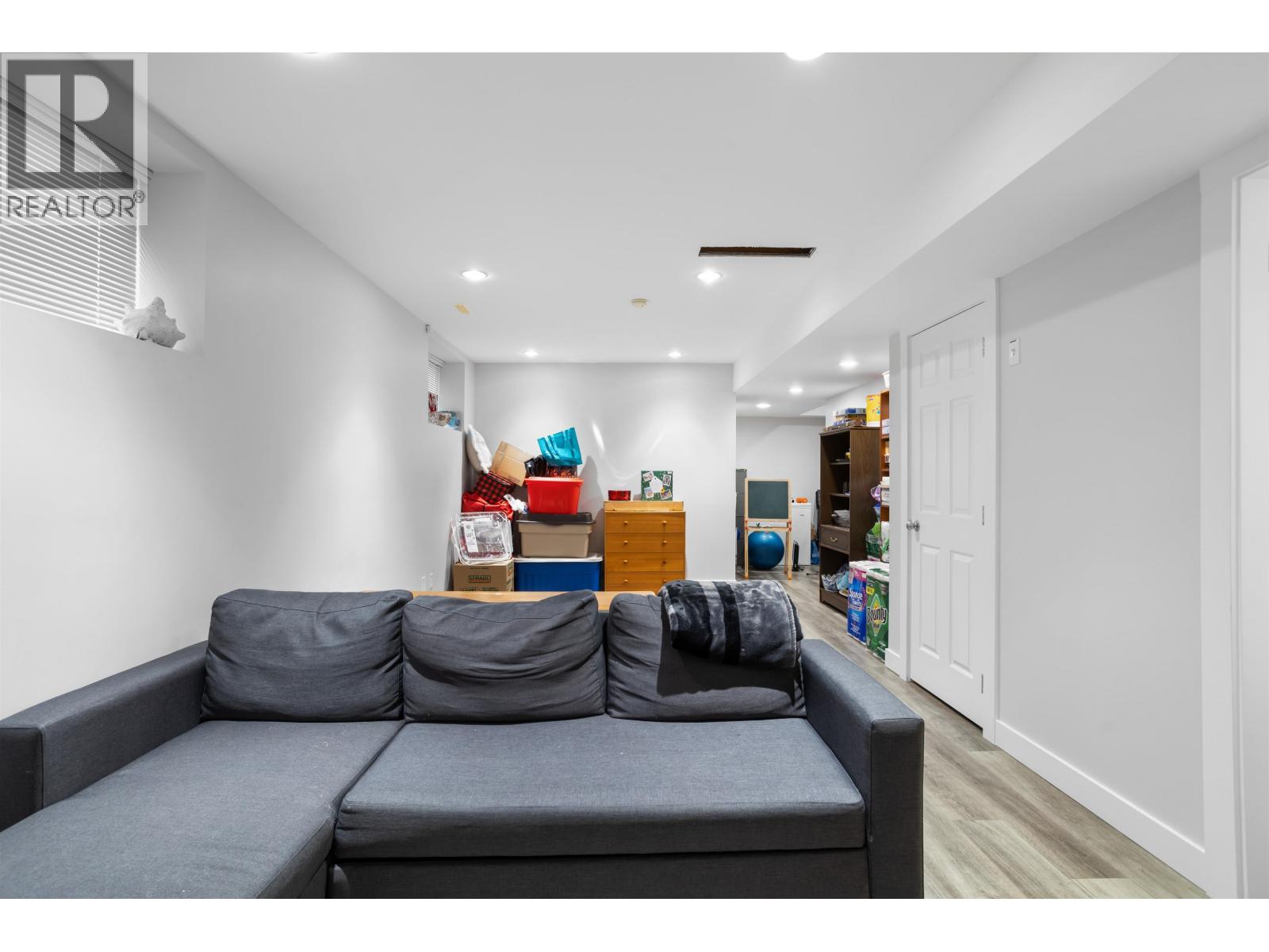 23635 DEWDNEY TRUNK ROAD, Maple Ridge