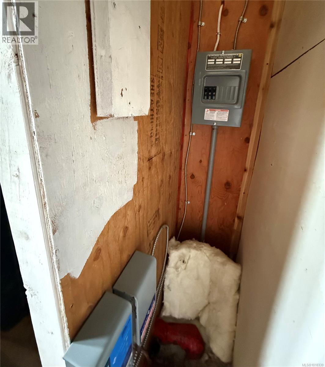 148 Meadow Dr, Salt Spring