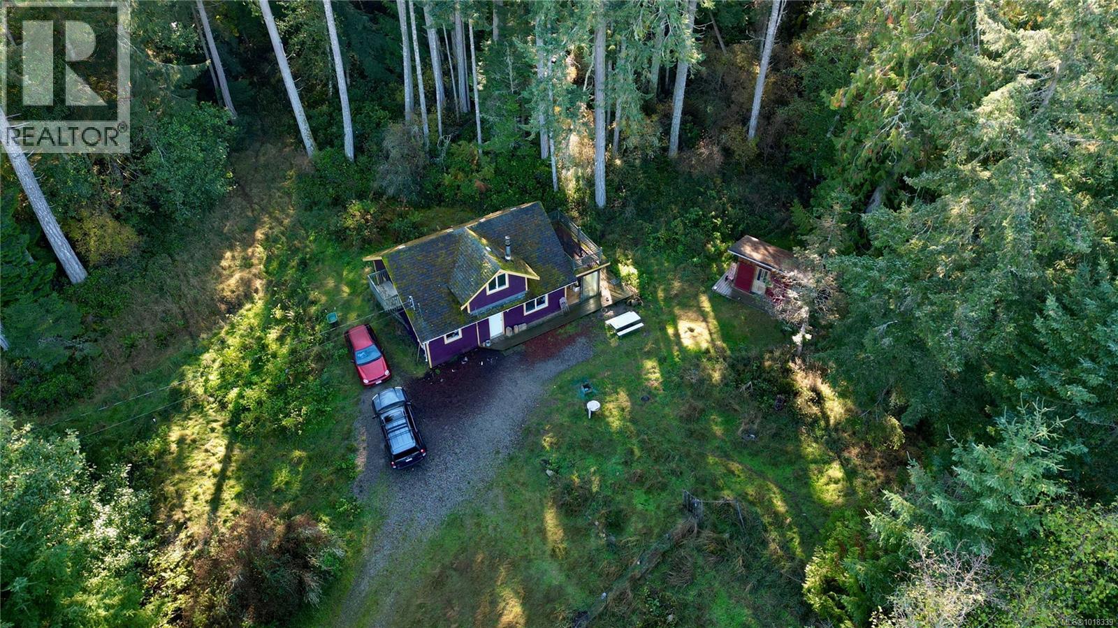 148 Meadow Dr, Salt Spring