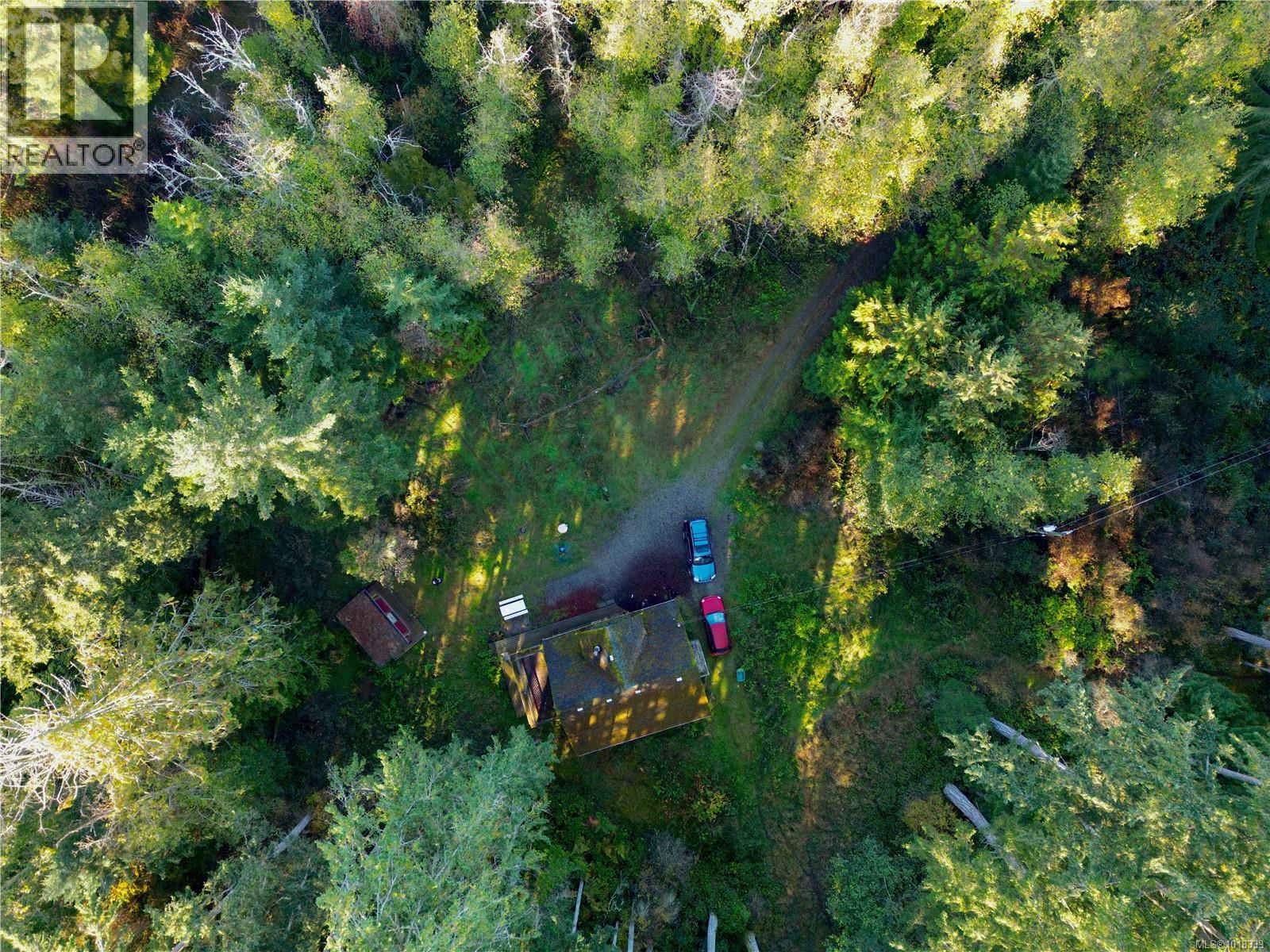 148 Meadow Dr, Salt Spring