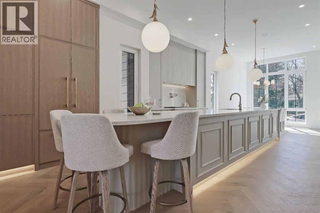 Single Family House for Sale in   Avenue SW North Glenmore Park Calgary 