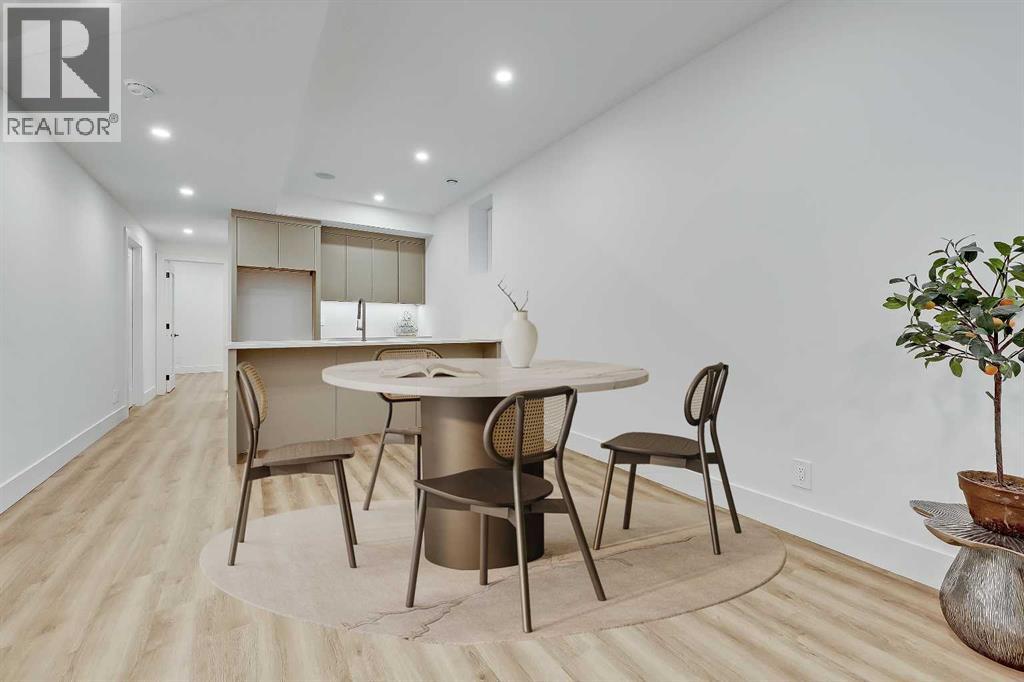 Single Family House for Sale in   Avenue SW North Glenmore Park Calgary 