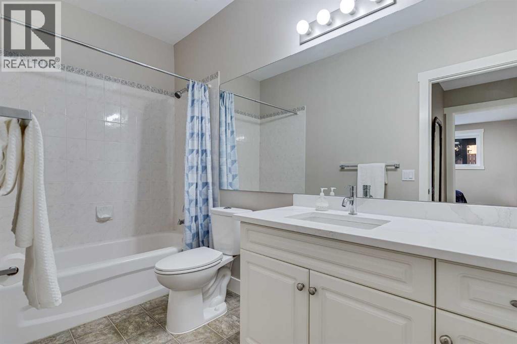 Single Family House for Sale in  Shannon Estates Terrace SW Shawnessy Calgary 