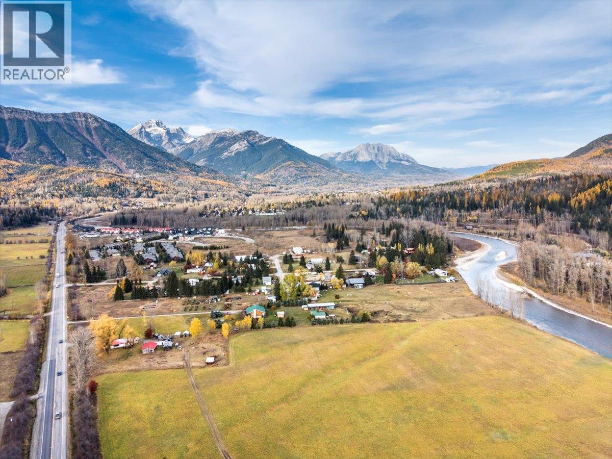 2370 Highway 3 Highway, Fernie