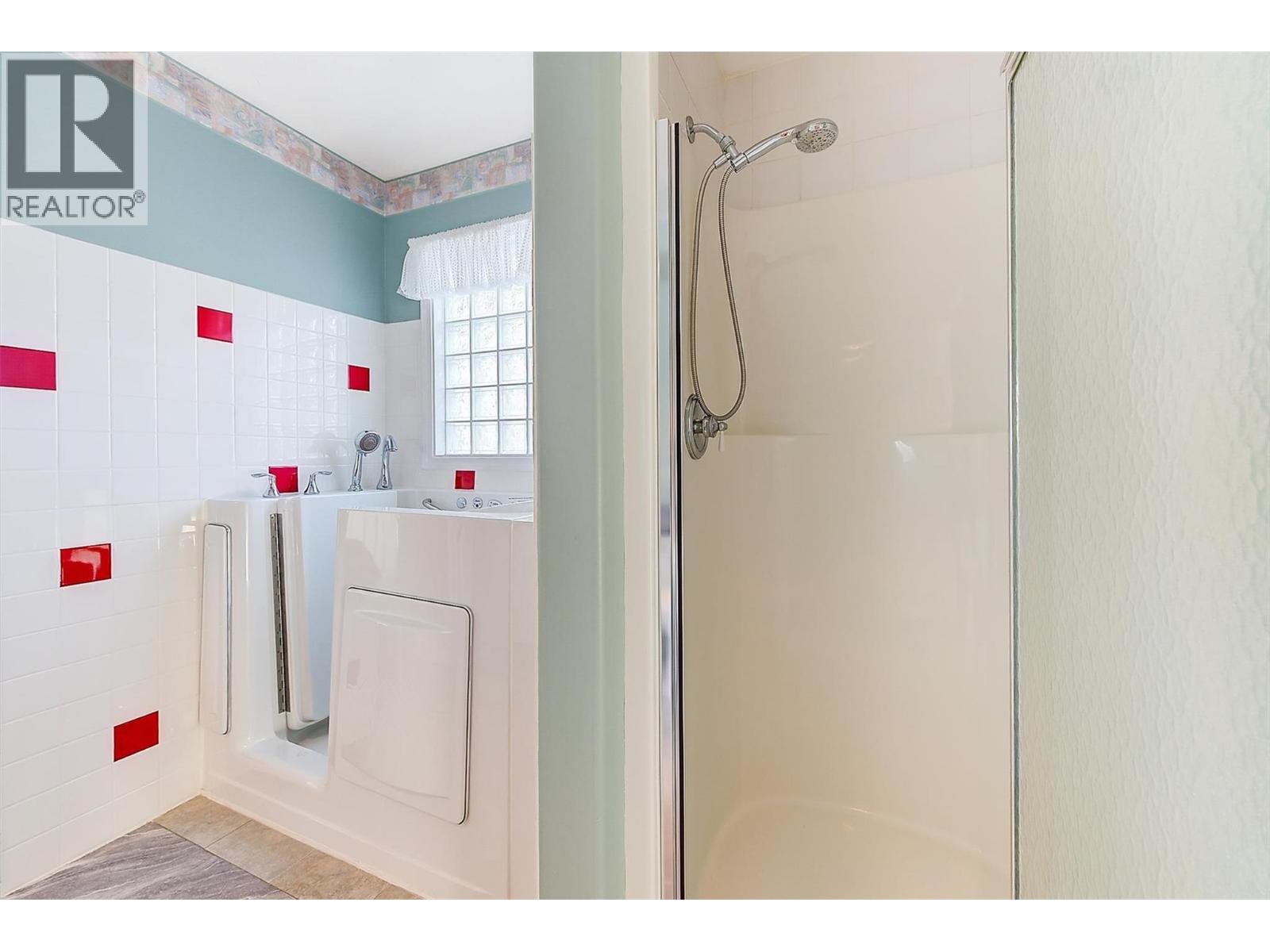  4003 Logie Court, Kelowna