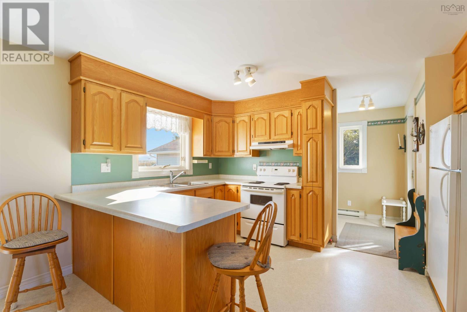 Property 3 of 21 of 10276 NS-1