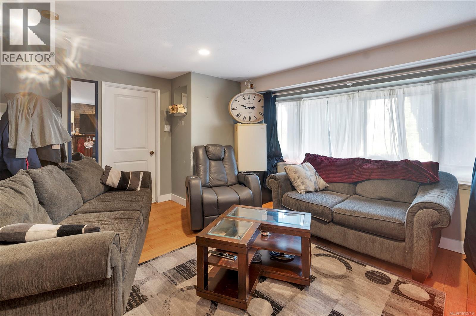 904 Alder St, Campbell River