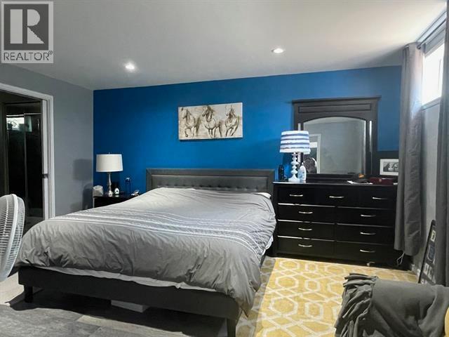 4711 SPRUCE AVENUE, Fort Nelson