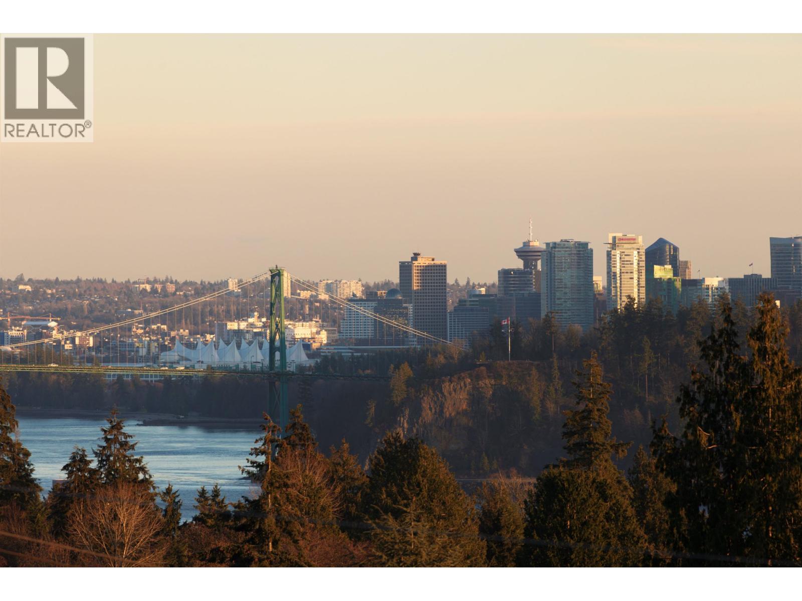 1715 22ND STREET, West Vancouver