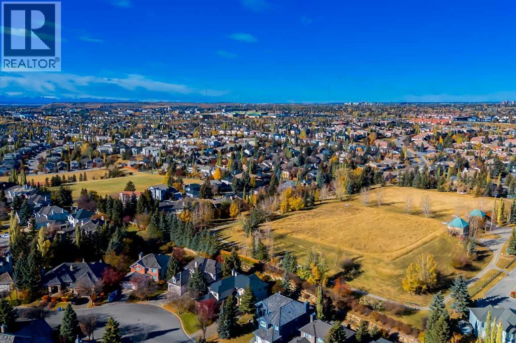 Single Family House for Sale in  Sienna Hills Drive SW Signal Hill Calgary 