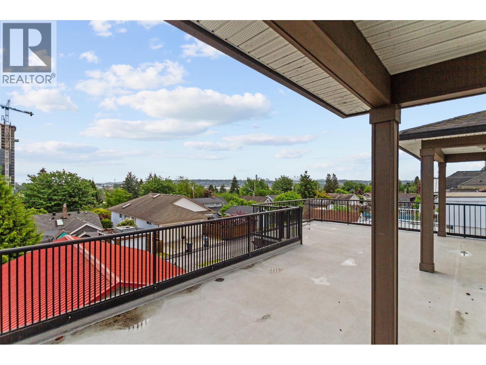 466 FADER STREET, New Westminster